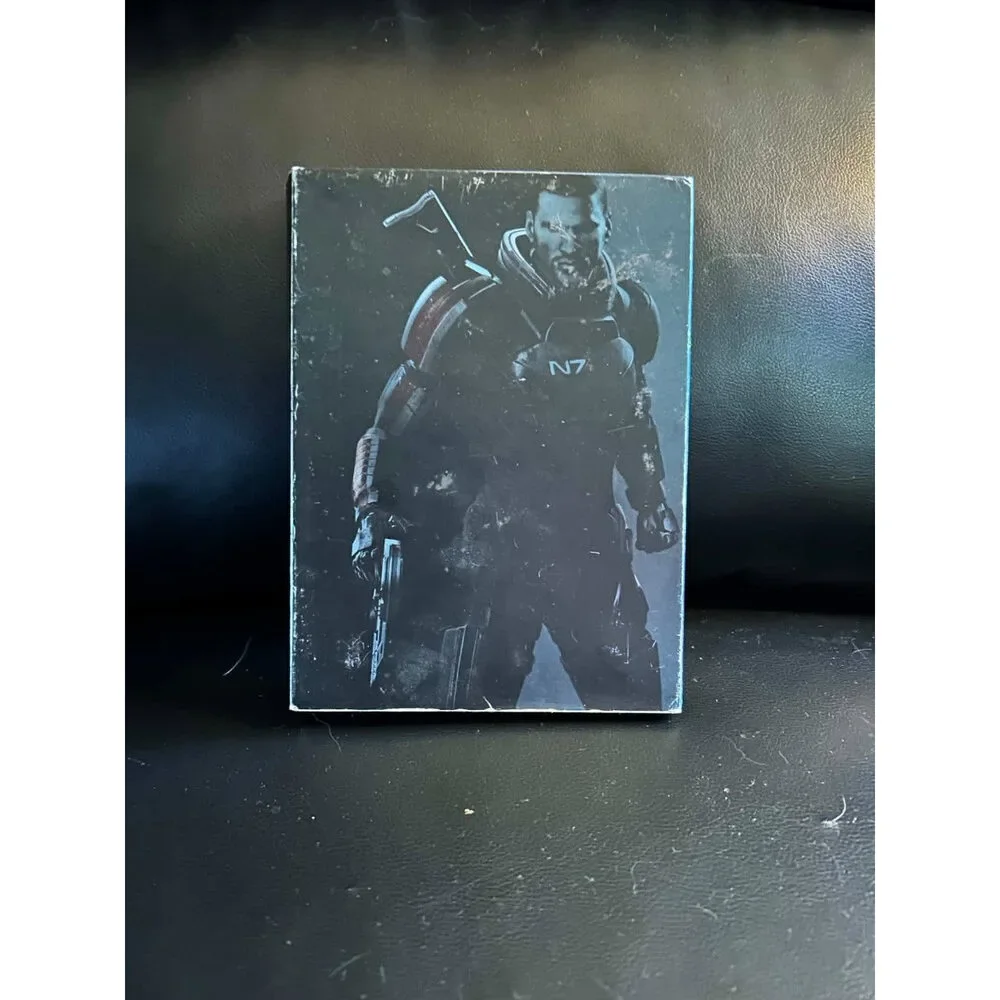 Mass Effect Trilogy (Microsoft Xbox 360, 2012) Video Game